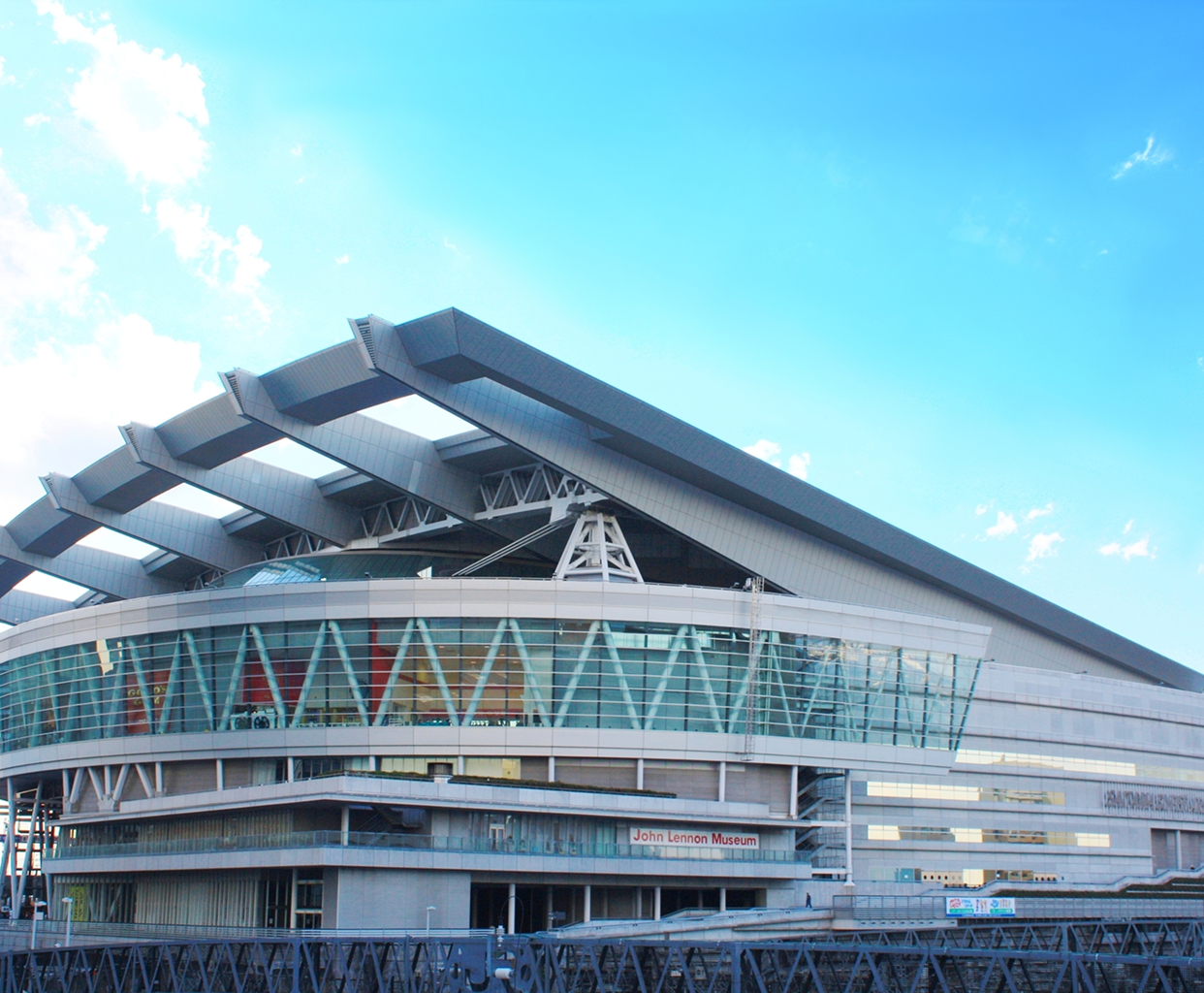 QRロッカーシステム